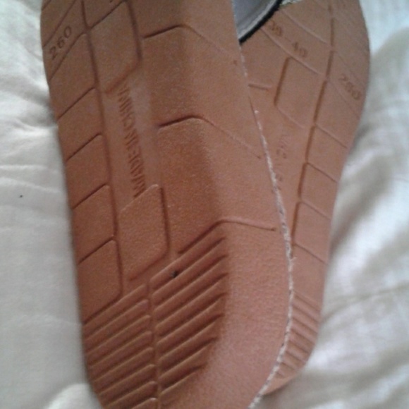 1 PAIR LEFT BLACK SUEDE SLIDERS - Picture 3 of 4